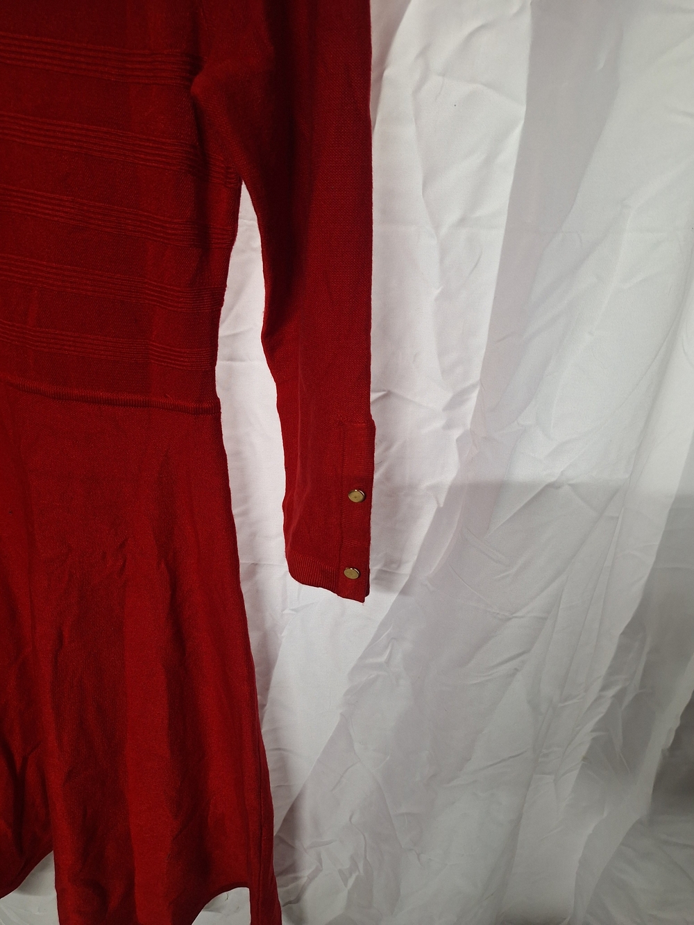 JH Collectibles Red Long-Sleeve Fit-and-Flare Knit Dress - Picture 3 of 7